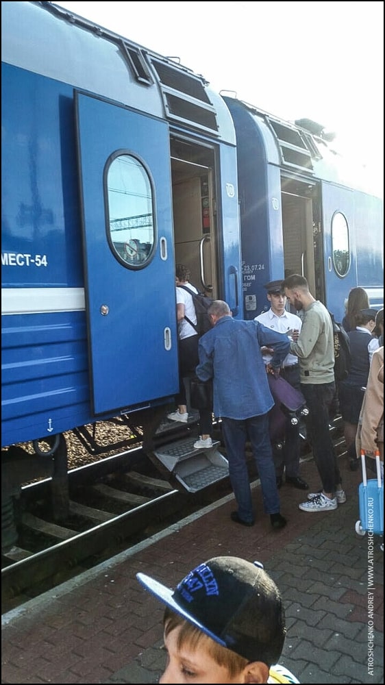 Плацкартный вагон в составе поезда Брест-Санкт Петербург