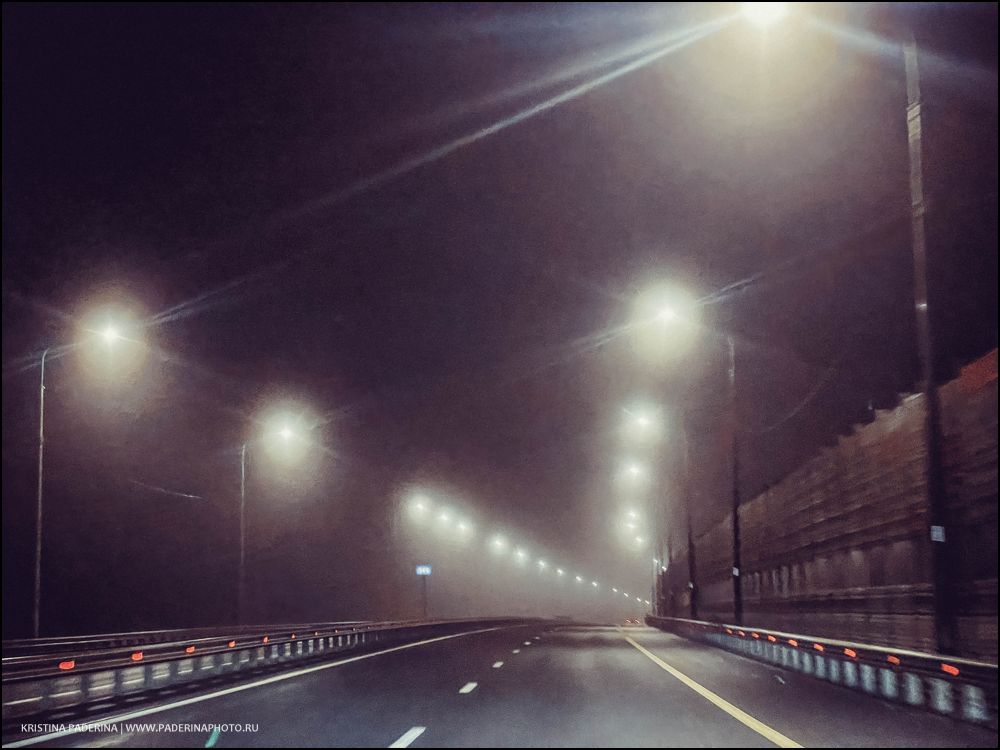 Дорога из Санкт-Петербурга в Екатеринбург, вид из окна автомобиля