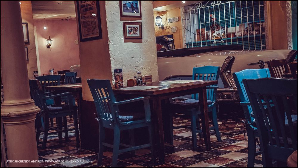 Куба под дождём: как Петербург стал карибским на Рубинштейна