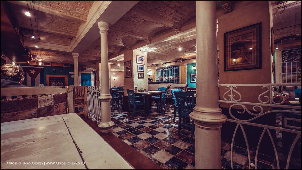 Куба под дождём: как Петербург стал карибским на Рубинштейна