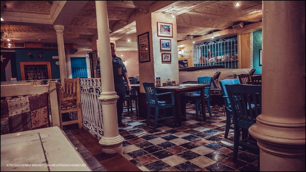 Куба под дождём: как Петербург стал карибским на Рубинштейна