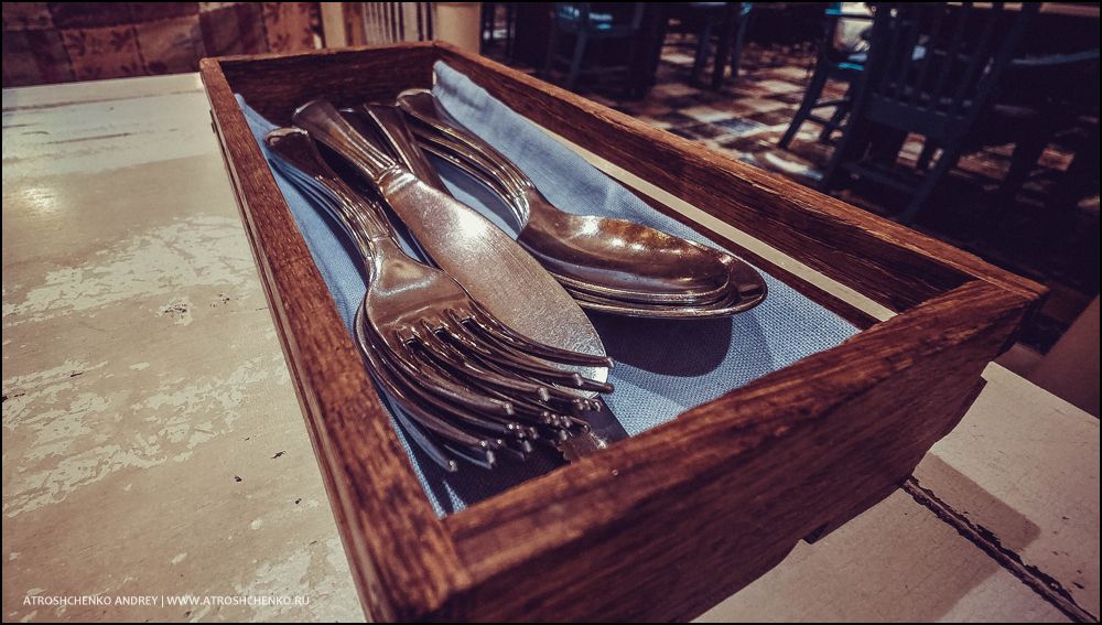 Куба под дождём: как Петербург стал карибским на Рубинштейна