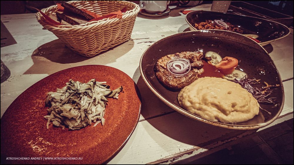 Куба под дождём: как Петербург стал карибским на Рубинштейна